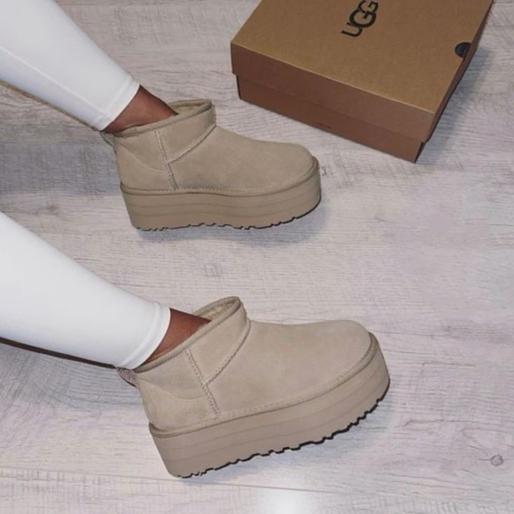 ✨BNIB CLASSIC ULTRA MINI PLATFORM BOOT MUSTARD SEED - WMS 6 - Picture 4 of 5